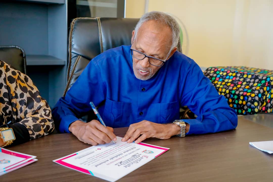 Sharciga cusub ee  UAQJUS oo dib u eegis lagu sameeyey qodobada qaar